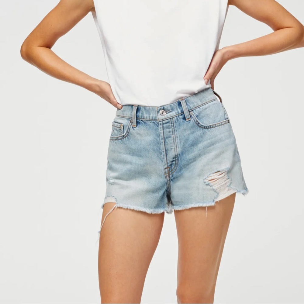 NWOT 7 For All Mankind Monroe High-waisted Distressed, Cutoff Short - Sz 31